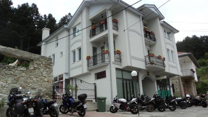 Hotel Vilagora Krushevo Krusevo Kültér fotó