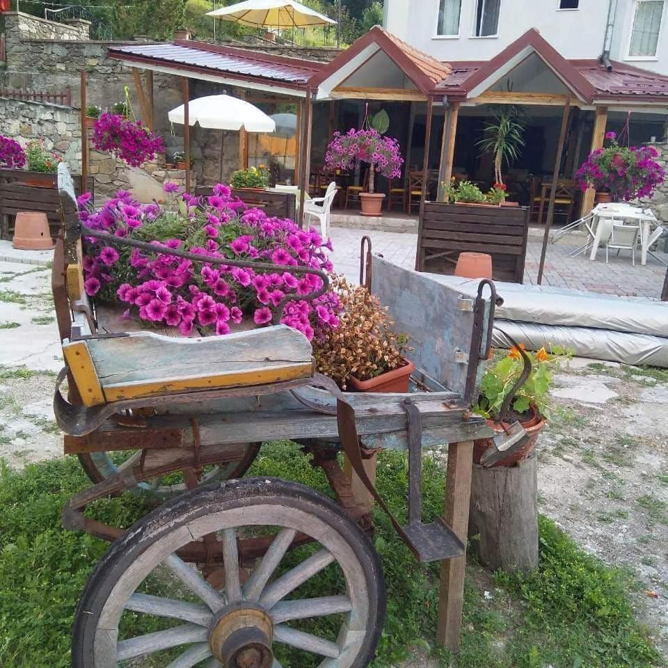 Hotel Vilagora Krushevo Krusevo Kültér fotó